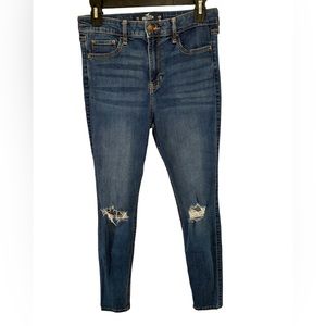 Hollister High-Rise Super Skinny Classic Stretch Jeans-Size 7 Waist 28 Length 30